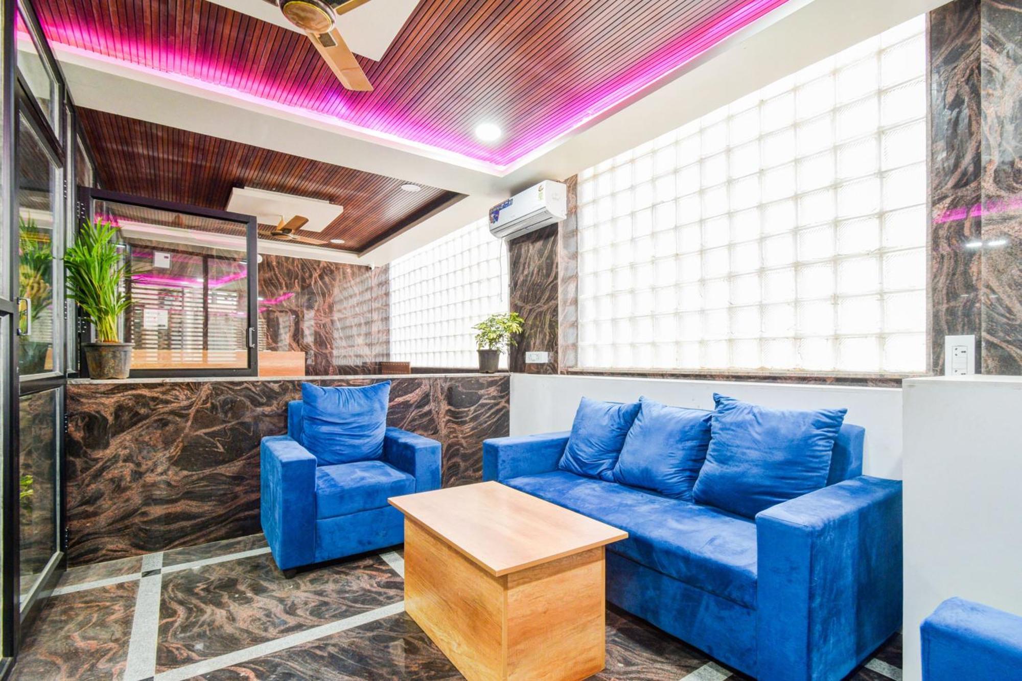 Super Townhouse Kokapet Formerly Aarian Tej Nilayam Gundipet Zewnętrze zdjęcie